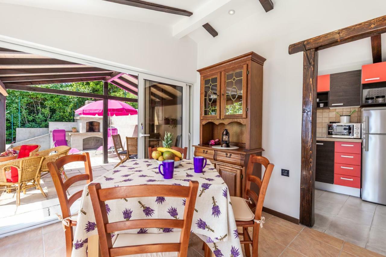 Apartmani Hrvatin Opatija Exteriör bild