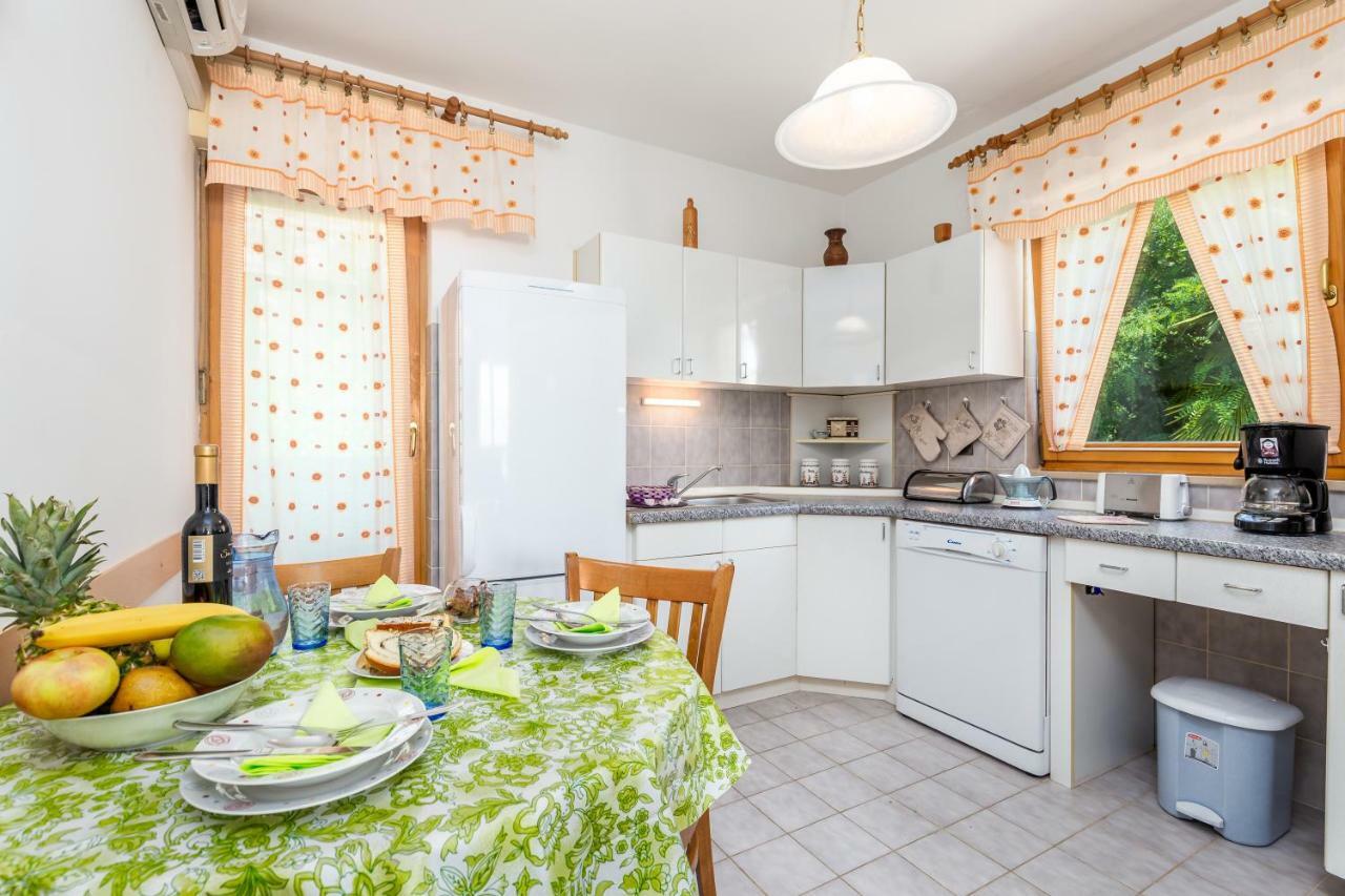 Apartmani Hrvatin Opatija Exteriör bild